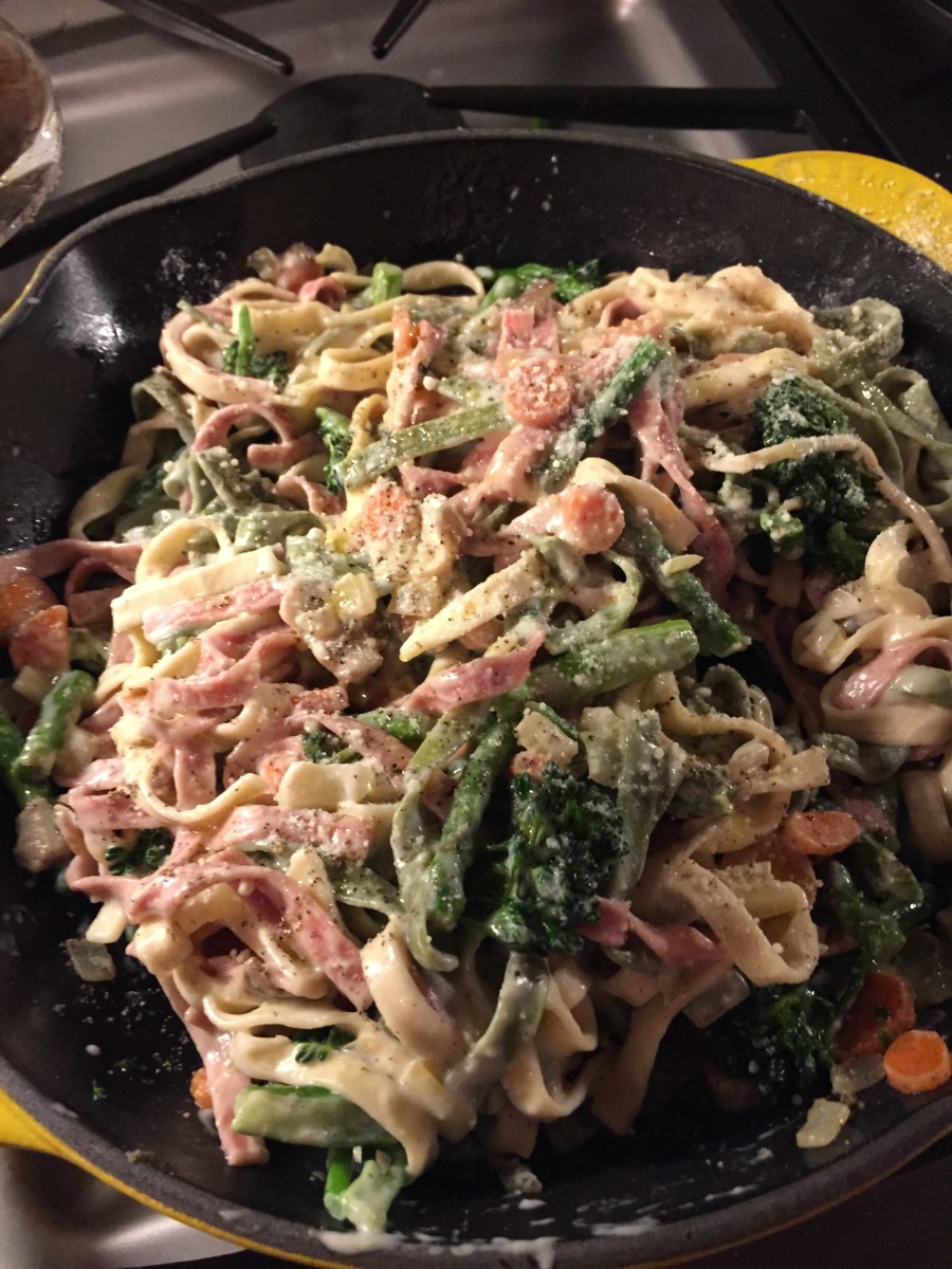 Veggie Alfredo Pasta Meatless in the Mountains
